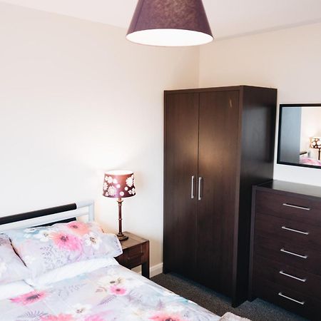 Comfortable Belfast City Centre Apartment Exterior foto